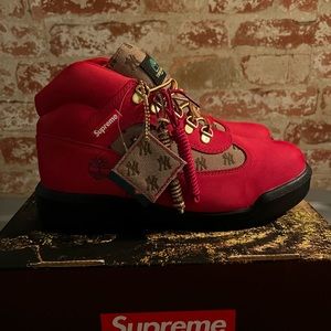 Supreme X timberland X MLB